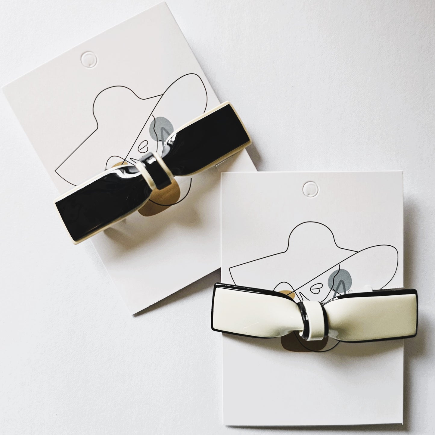 Kylie Resin Bow Barrette