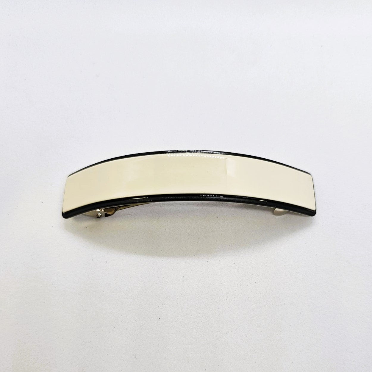 Queenie Large Curved Barrette