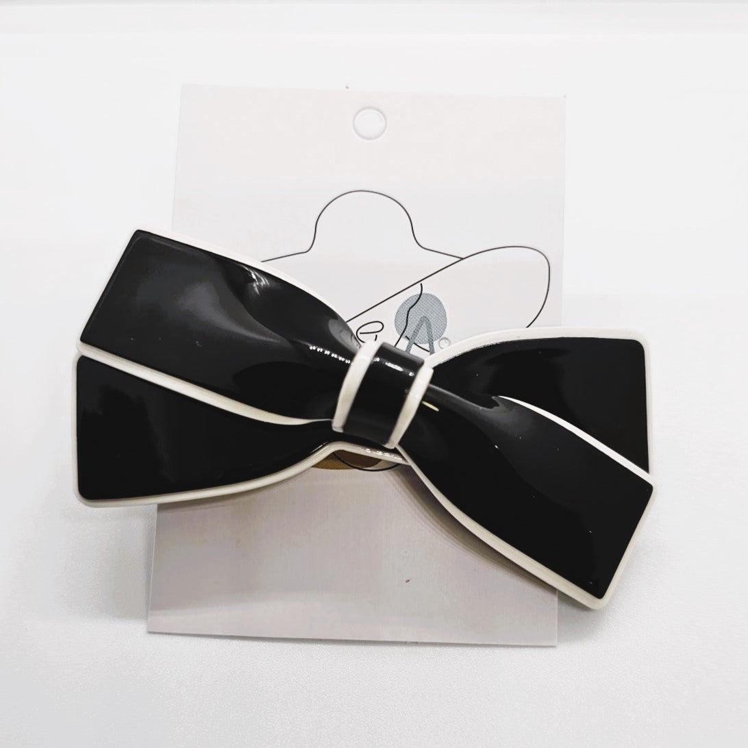 Kylie Large Resin Bow Barrette