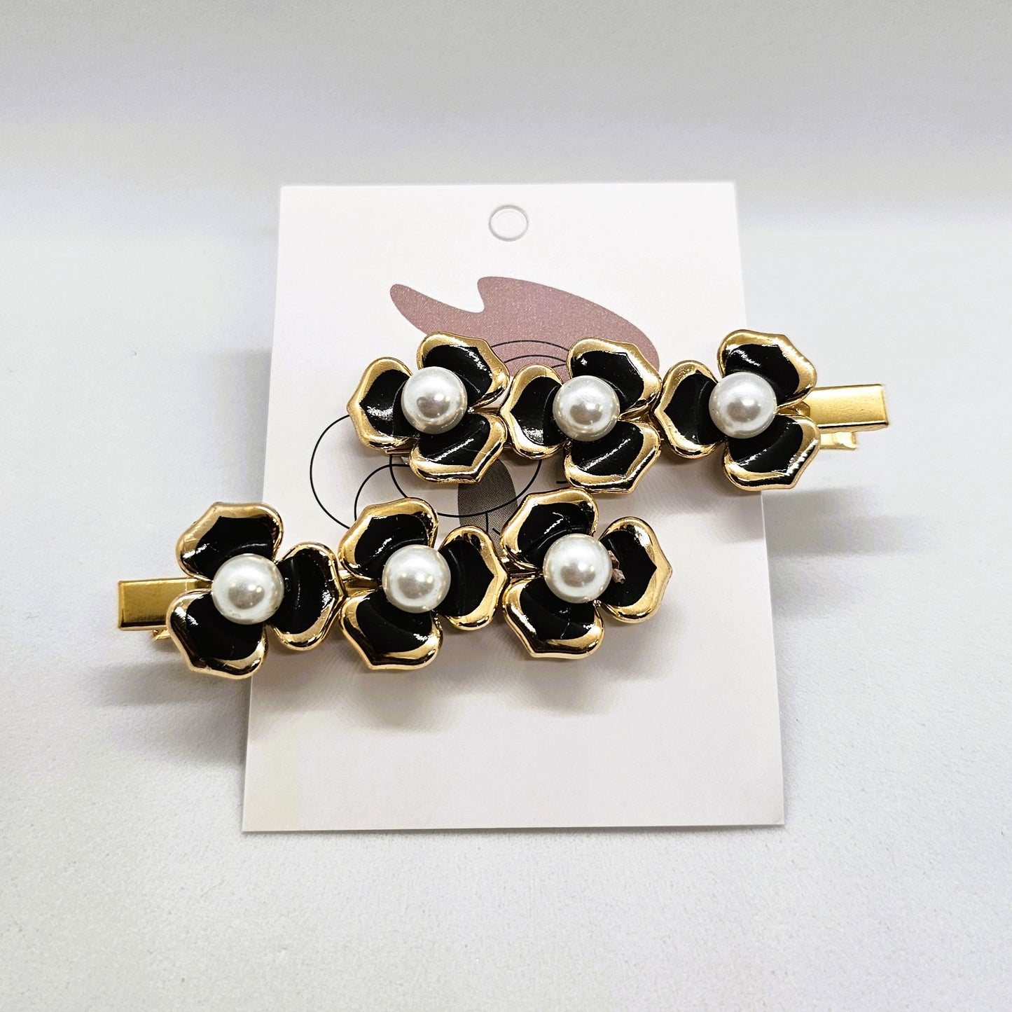 Greta Flower & Pearl Alligator Clip - Pair