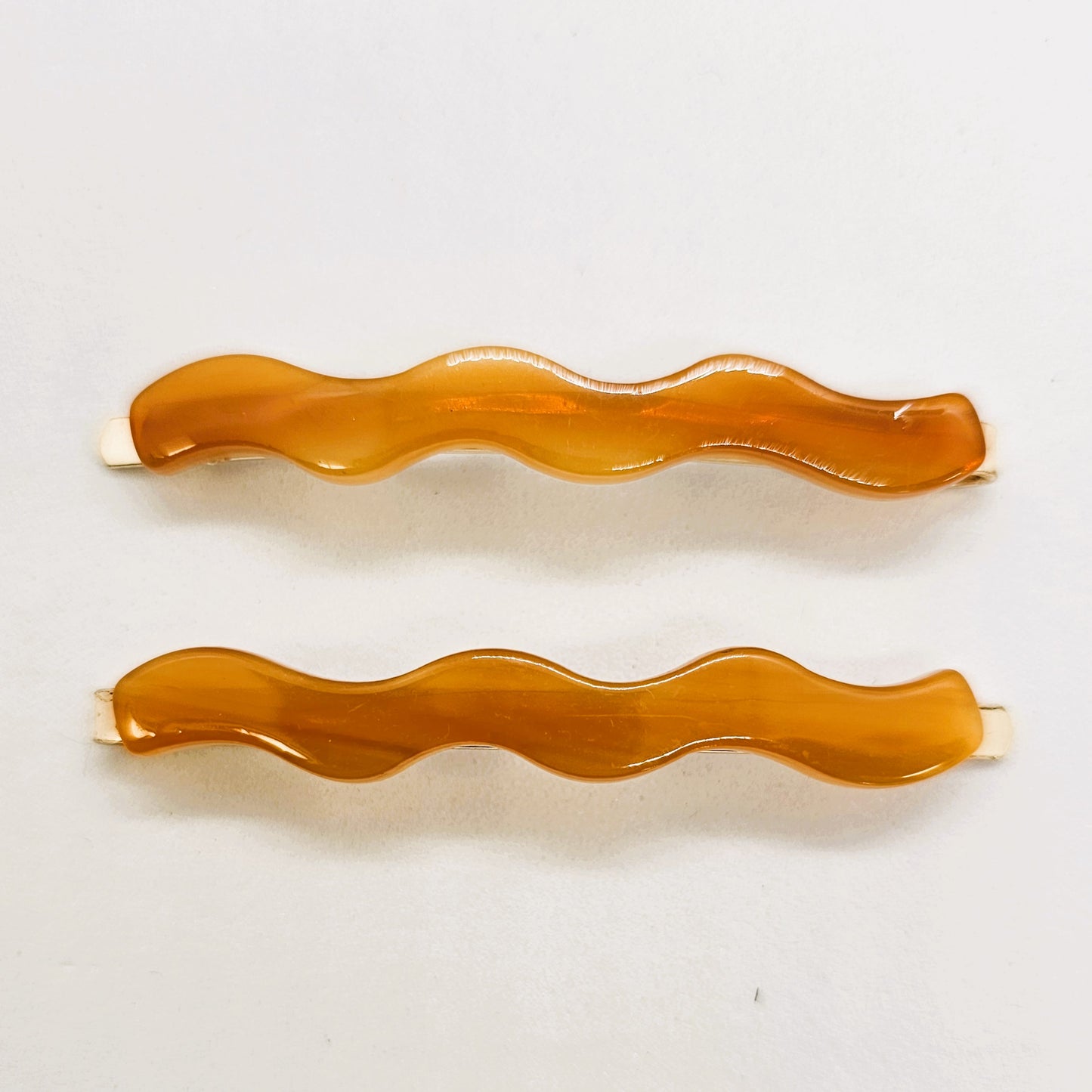Wanda Wavy Resin Hair Slide - Pair