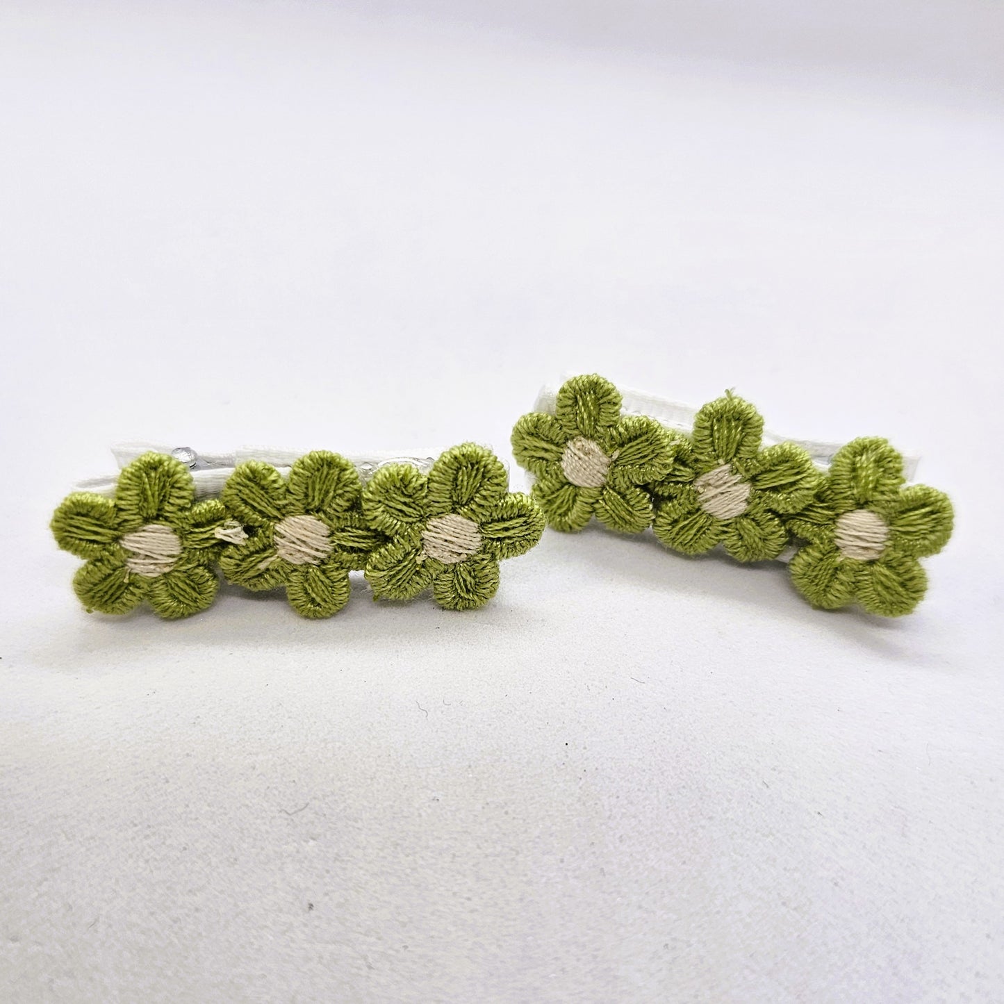 Clover Junior Fabric Flowers Mini Alligator Clip - Pair
