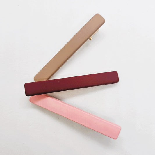 Linea Matte Resin Alligator Clip - Pair