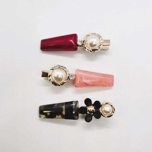 Hattie Resin & Pearl Alligator Clip - Pair