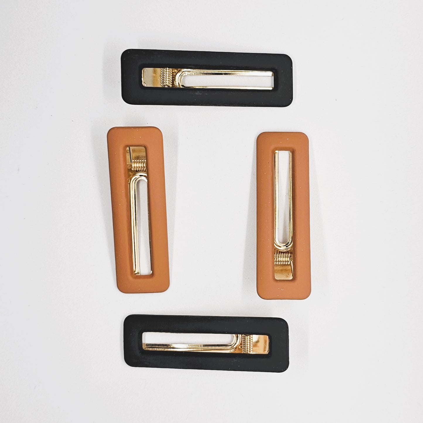 Boxie Matte Resin Alligator Clip - Pair