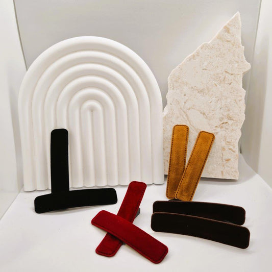Staid Velvet Snap Clip - Pair