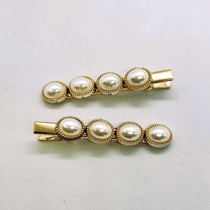 Elizabeth Gold & Pearl Alligator Clip - Pair