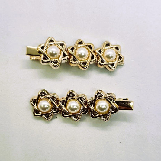 Aurora Star Gold & Pearl Alligator Clip - Pair