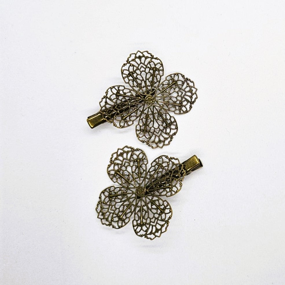 Filigree Large Antique Brass Alligator Clip - Pair