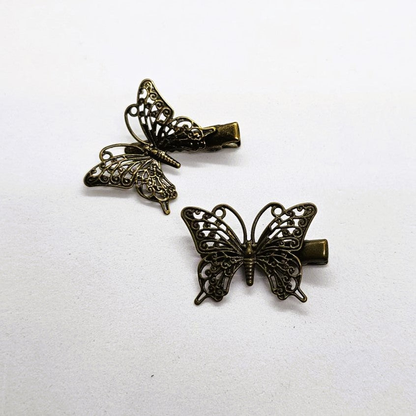 Scarab Junior Antique Brass Alligator Clip