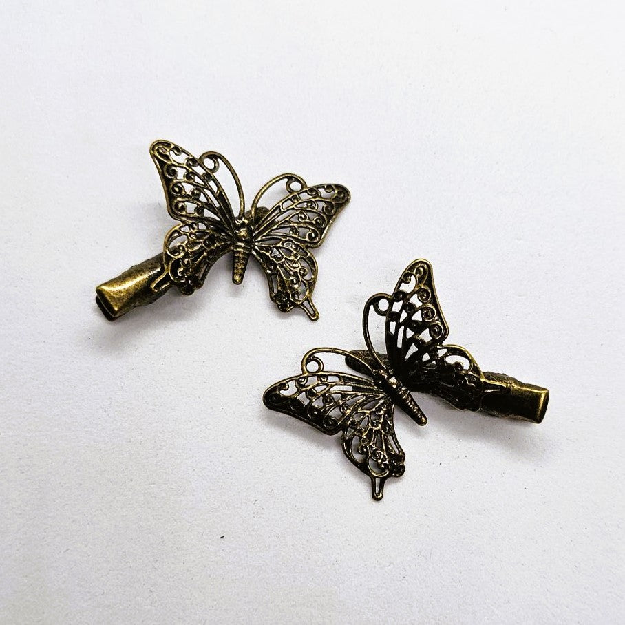 Scarab Junior Antique Brass Alligator Clip