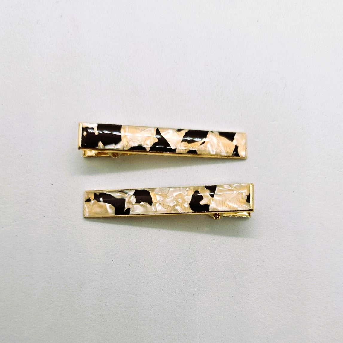 Nadia Gold & Resin Alligator Clip - Pair