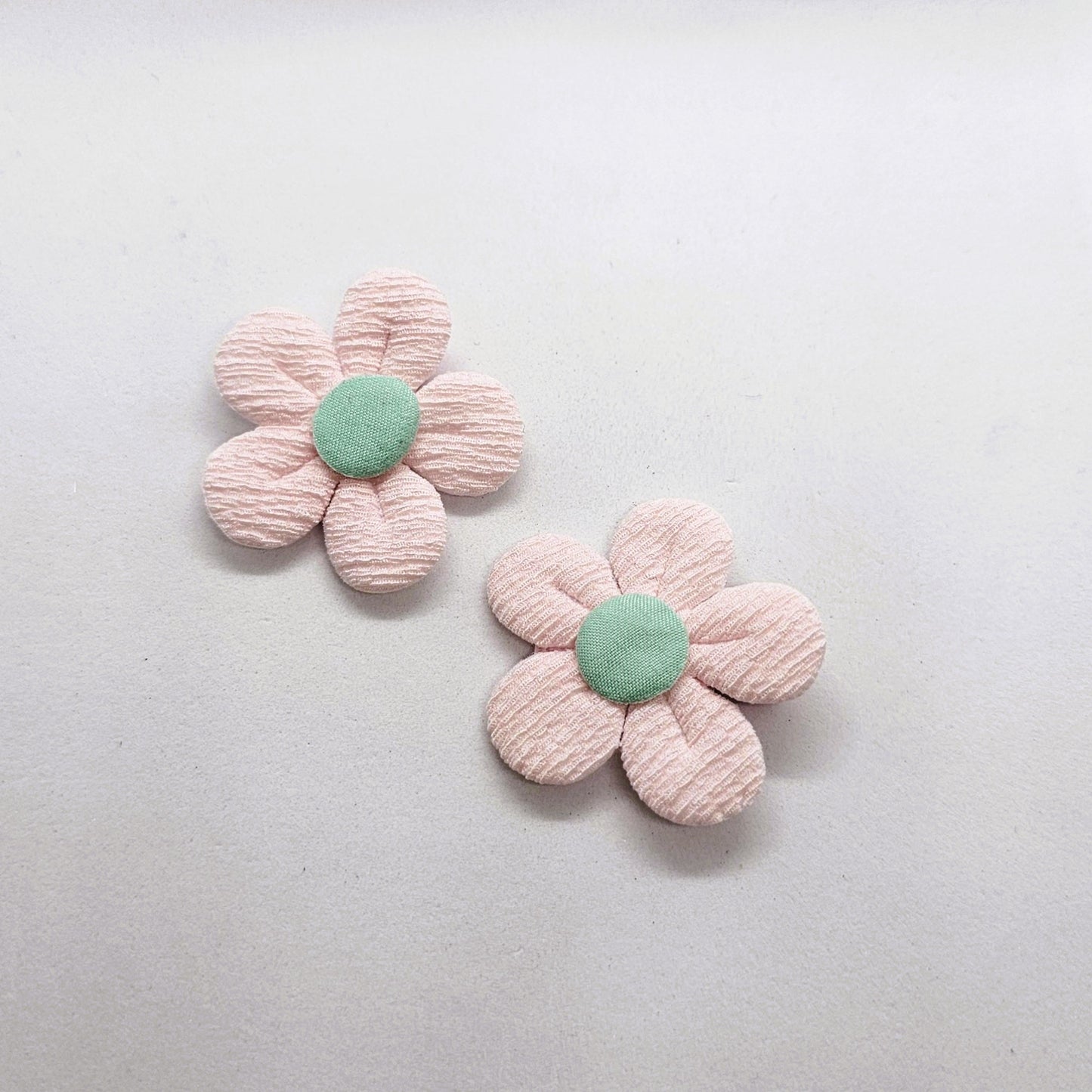 Daisy Junior Spring Collection Alligator Clip - Pair