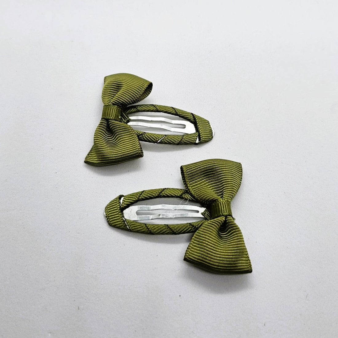 Winona Junior Ribbon Bow Snap Clip - Pair