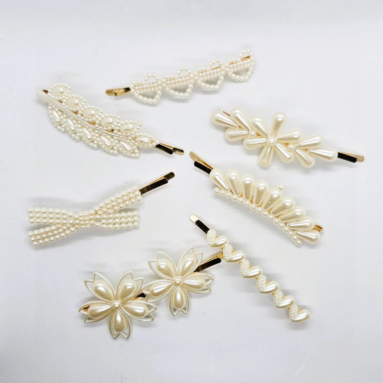 Felicity Gold & Pearl Hair Slide