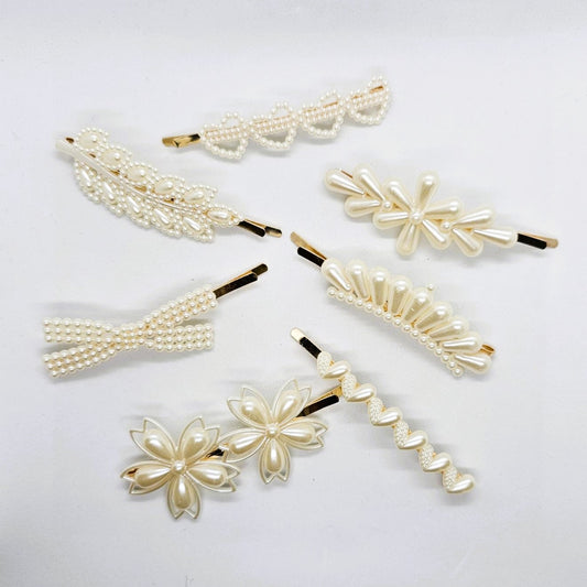 Felicity Gold & Pearl Hair Slide