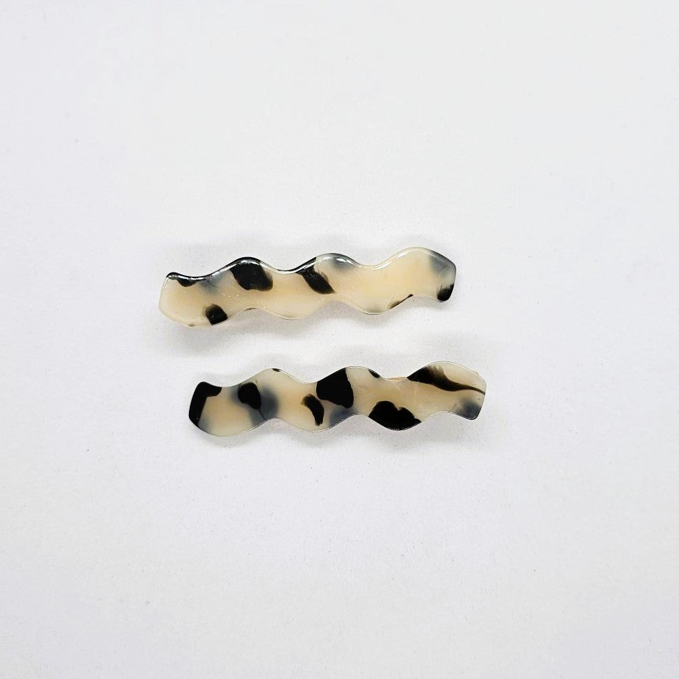 Wanda Autumn Wavy Resin Alligator Clip - Pair