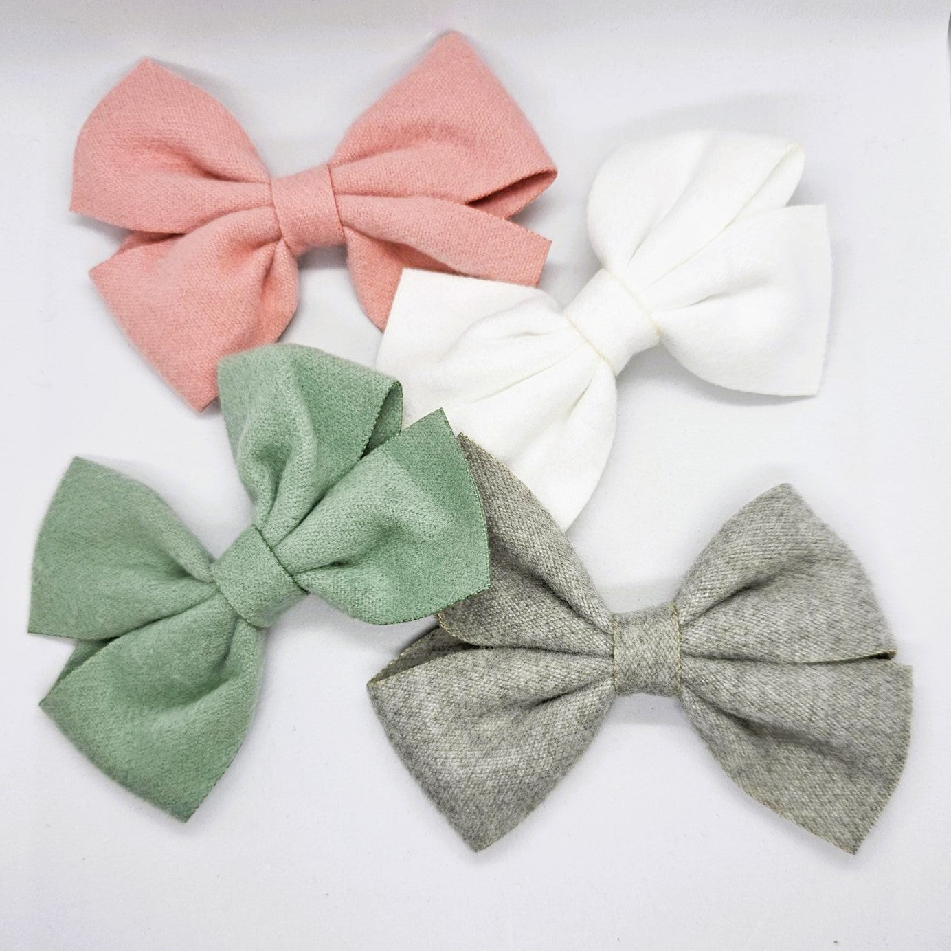 Janet Felted Fabric Bow
