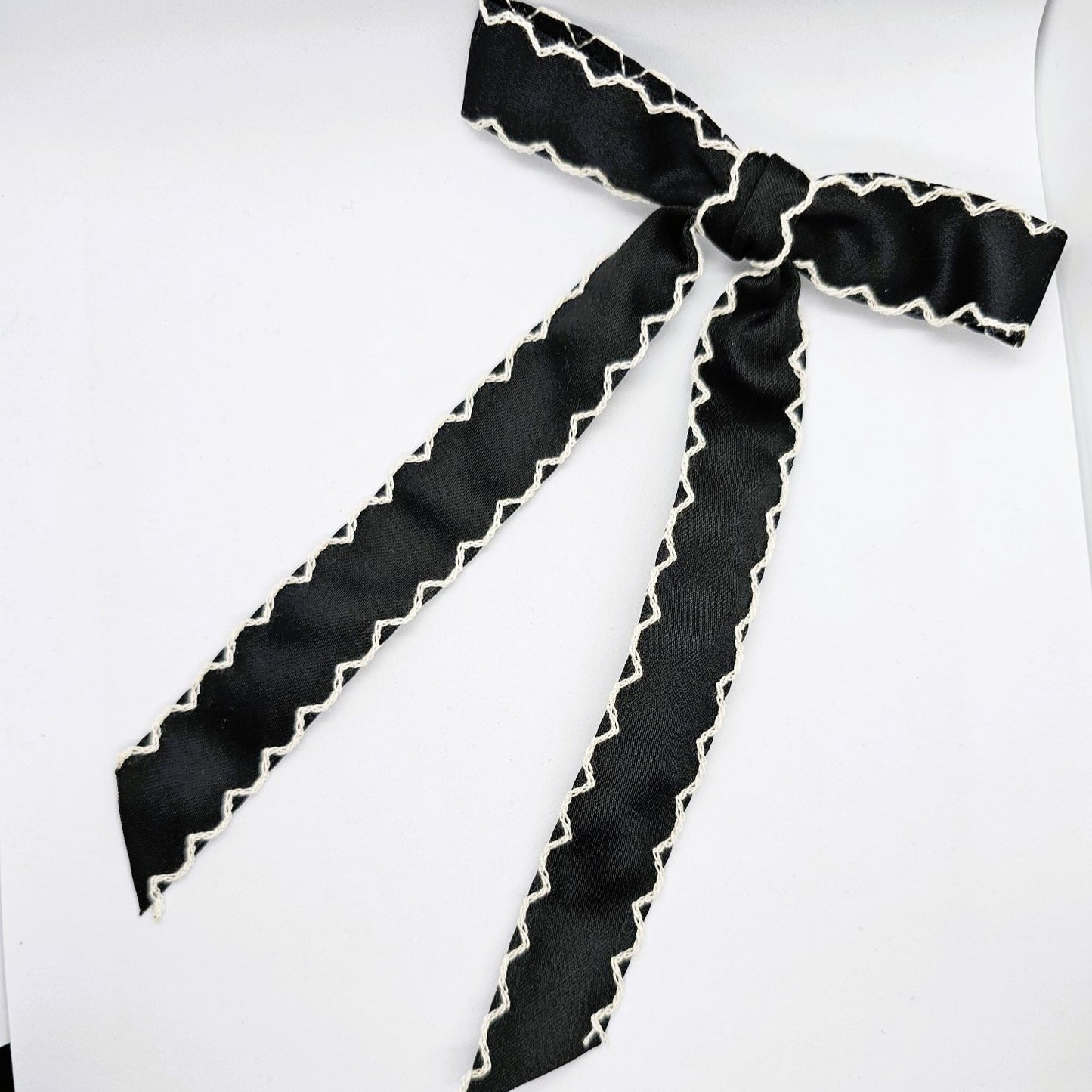 Carla Ribbon Long-Tailed Bow