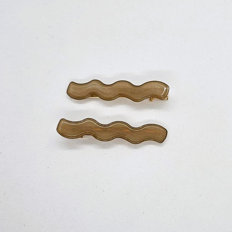 Wanda Neutrals Alligator Clip - Pair